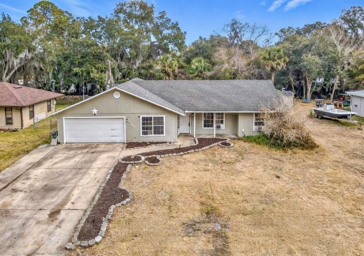 Single Family Residence em EDGEWATER, FL - Daniel Dourado