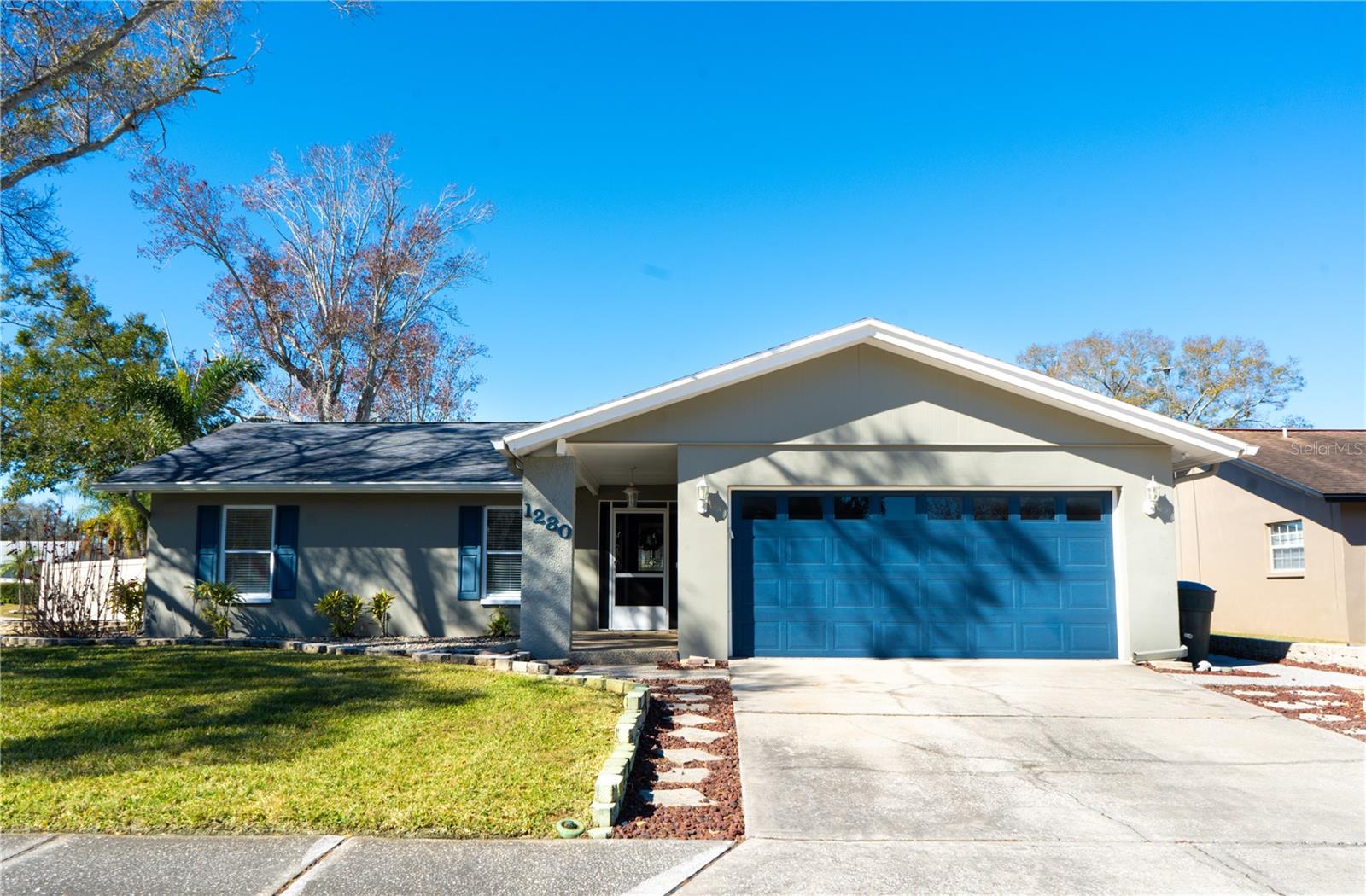 Single Family Residence em DUNEDIN, FL - Daniel Dourado