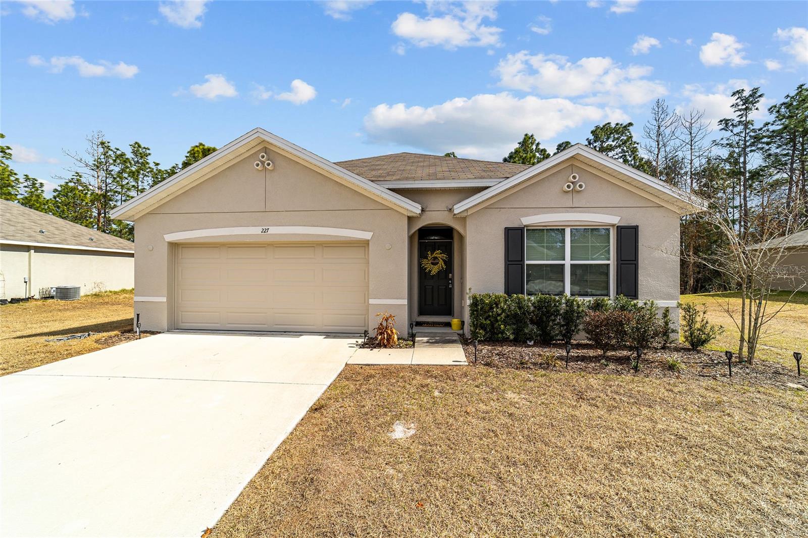 Single Family Residence in OCALA, FL - Daniel Dourado
