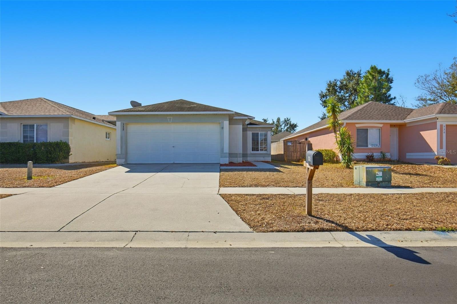 Single Family Residence em PLANT CITY, FL - Daniel Dourado