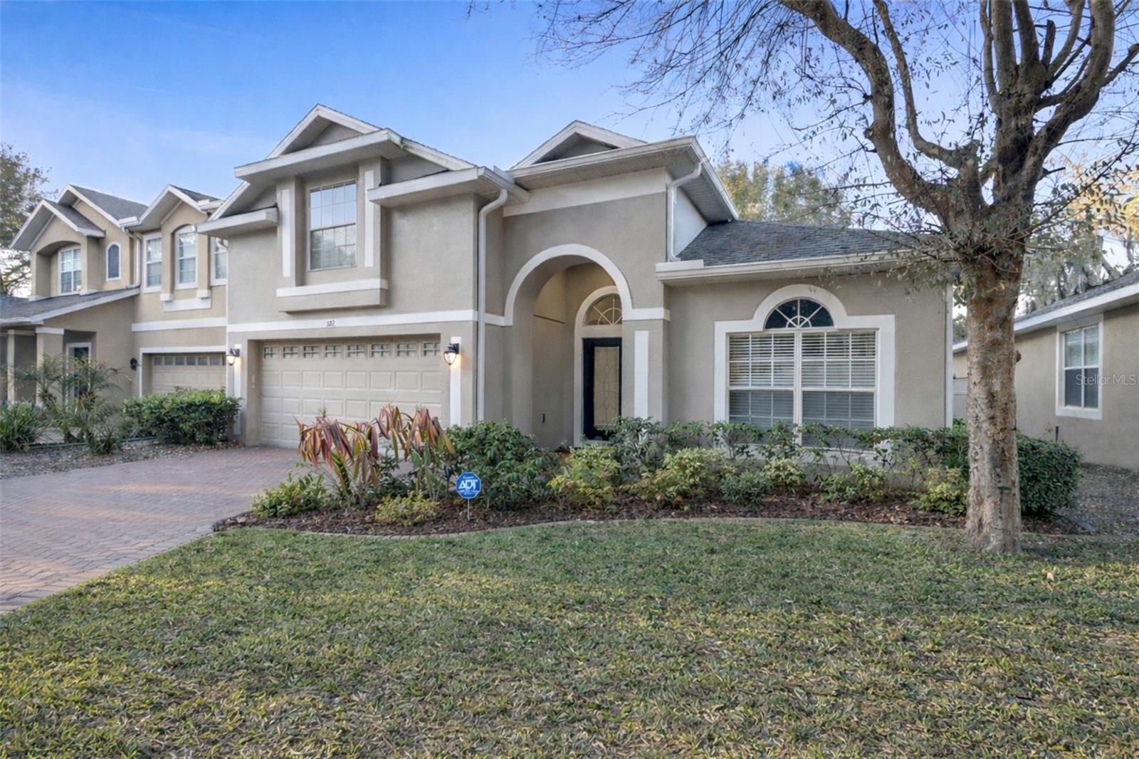 Single Family Residence in DELAND, FL - Daniel Dourado