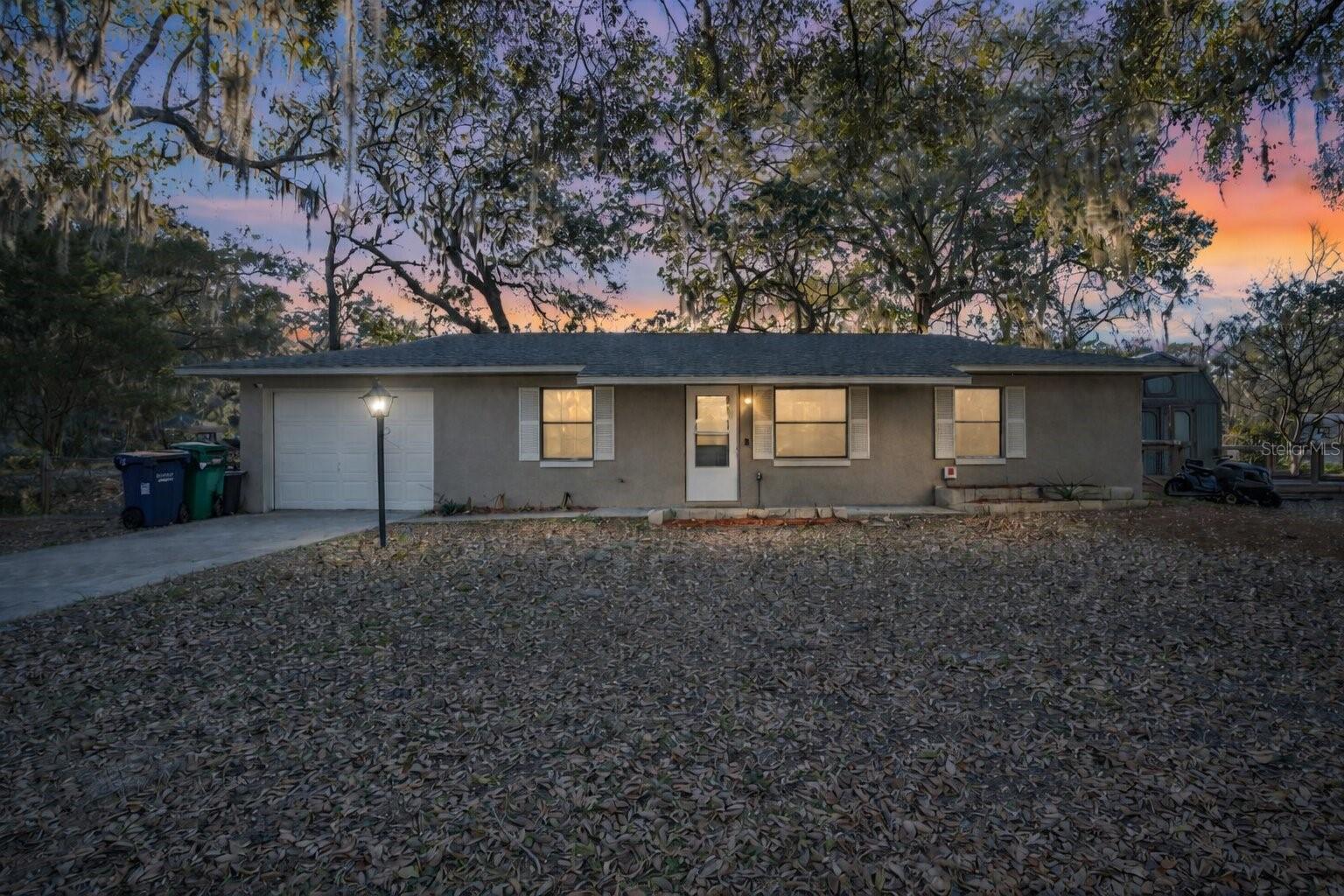 Single Family Residence in OCALA, FL - Daniel Dourado