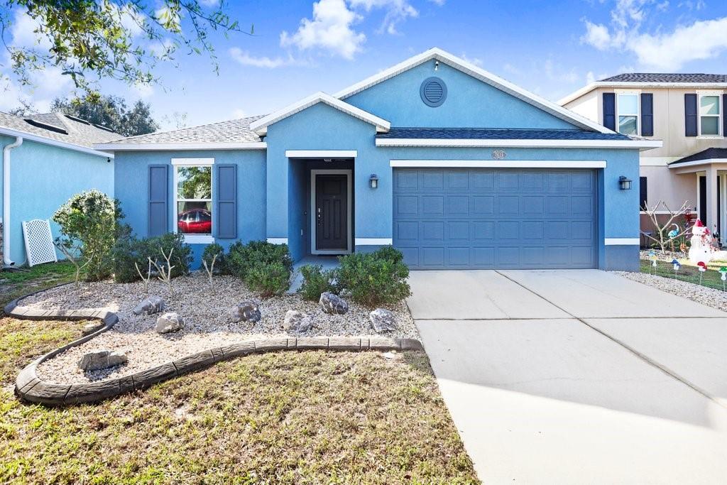 Single Family Residence in GIBSONTON, FL - Daniel Dourado