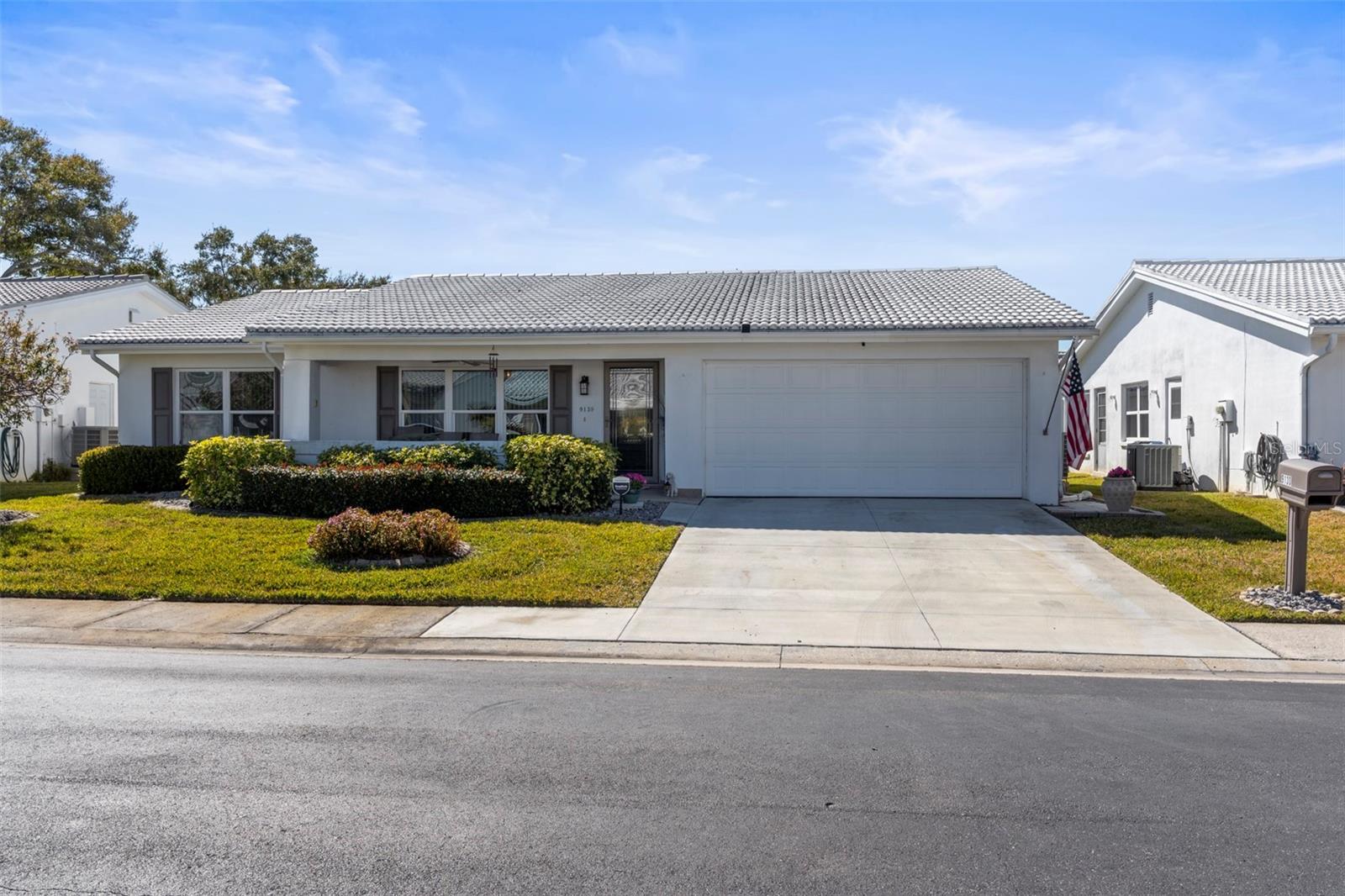 Single Family Residence em PINELLAS PARK, FL - Daniel Dourado