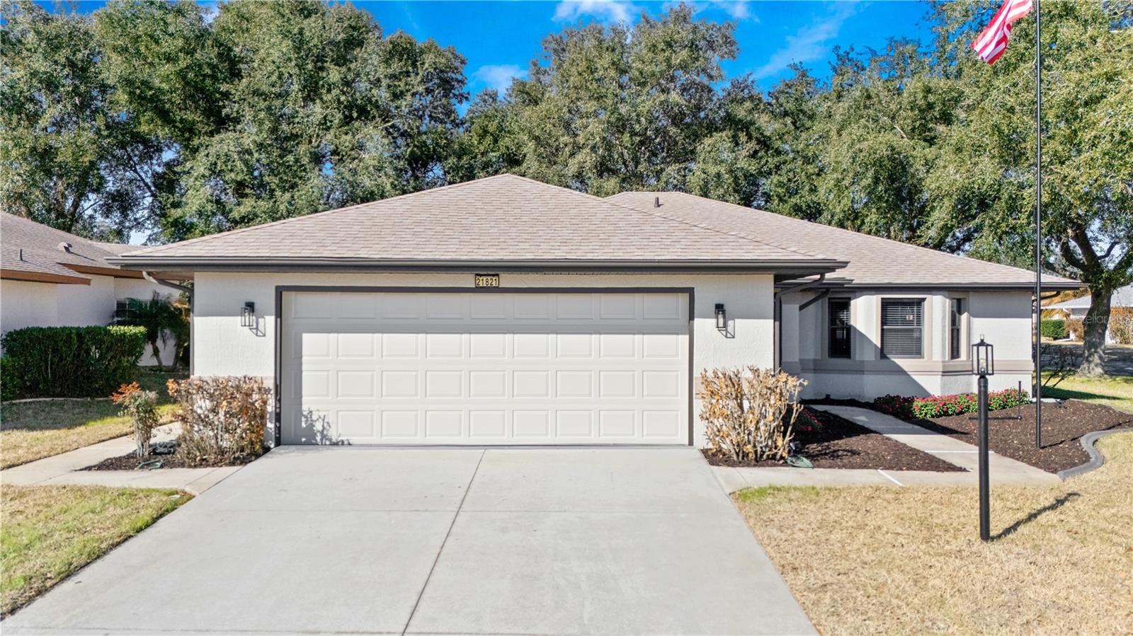 Single Family Residence em LEESBURG, FL - Daniel Dourado