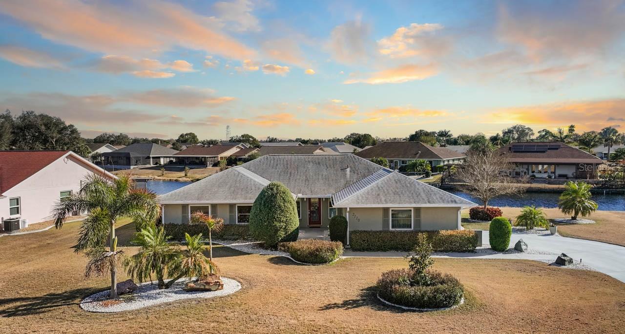 Single Family Residence in SUN CITY CENTER, FL - Daniel Dourado