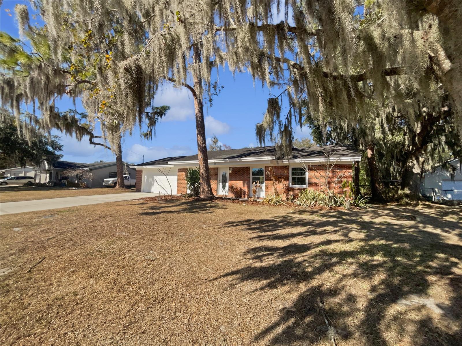 Single Family Residence in BARTOW, FL - Daniel Dourado