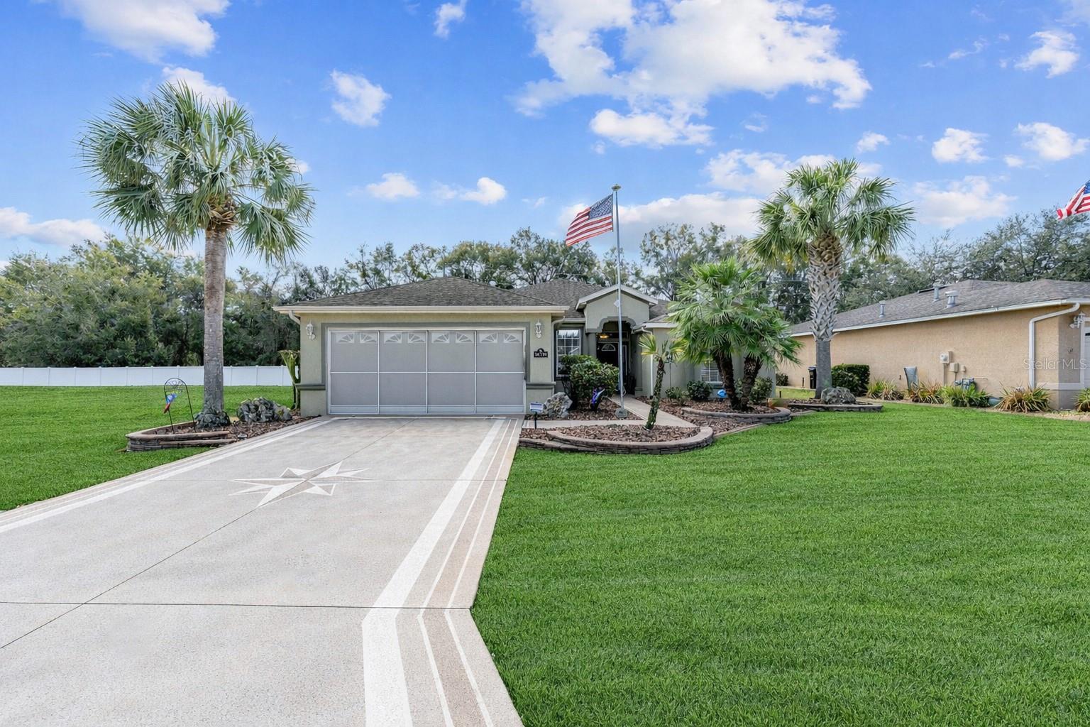 Single Family Residence in OCALA, FL - Daniel Dourado