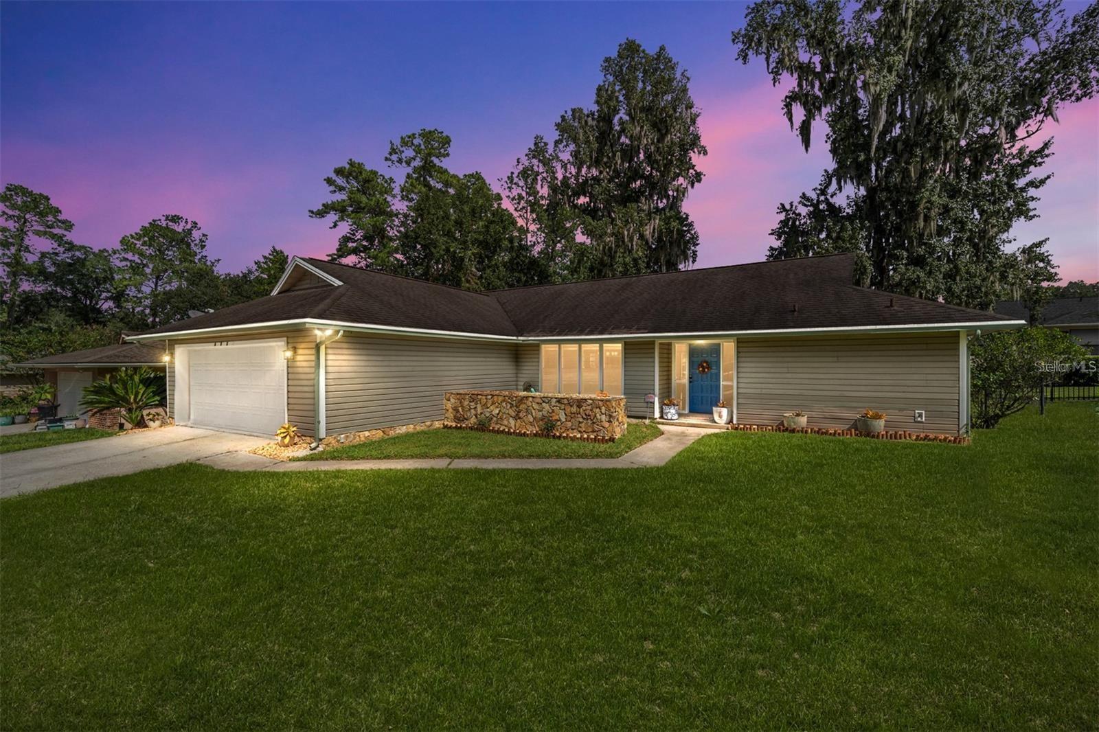 Single Family Residence in OCALA, FL - Daniel Dourado
