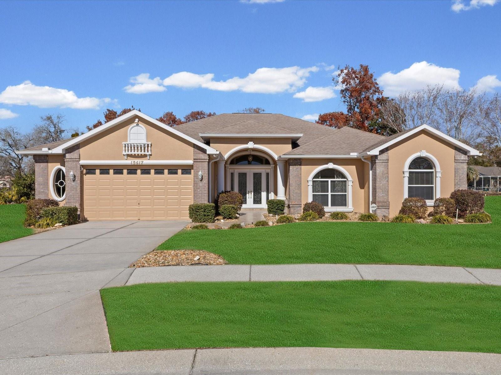 Single Family Residence em SPRING HILL, FL - Daniel Dourado