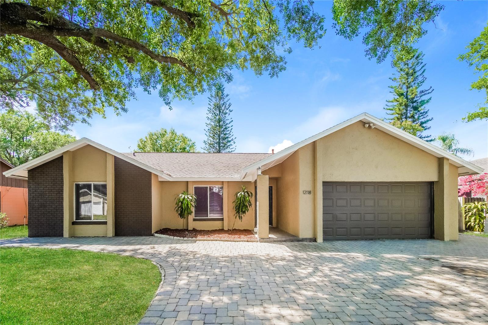 Single Family Residence em ORLANDO, FL - Daniel Dourado