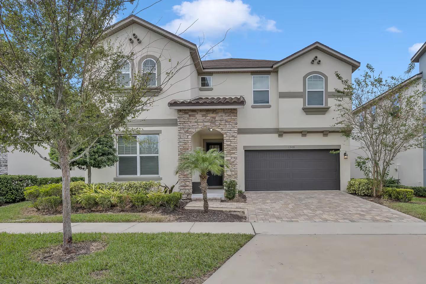 Single Family Residence em KISSIMMEE, FL - Daniel Dourado