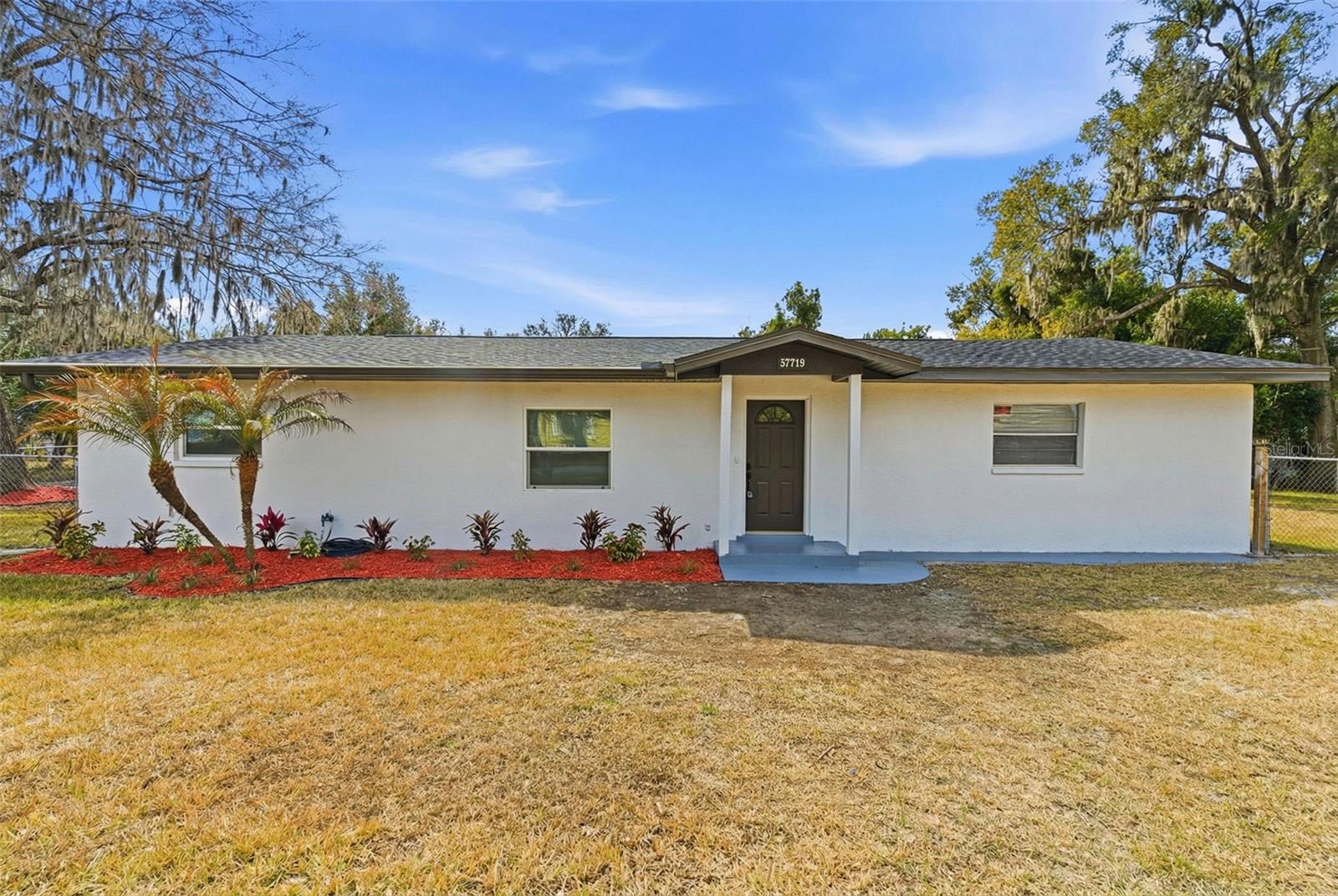 Single Family Residence in DADE CITY, FL - Daniel Dourado