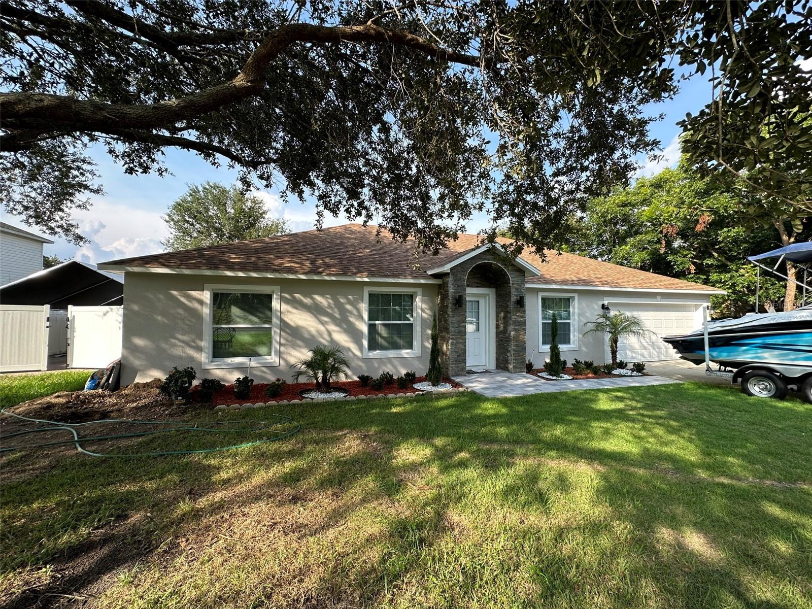 Single Family Residence em CLERMONT, FL - Daniel Dourado