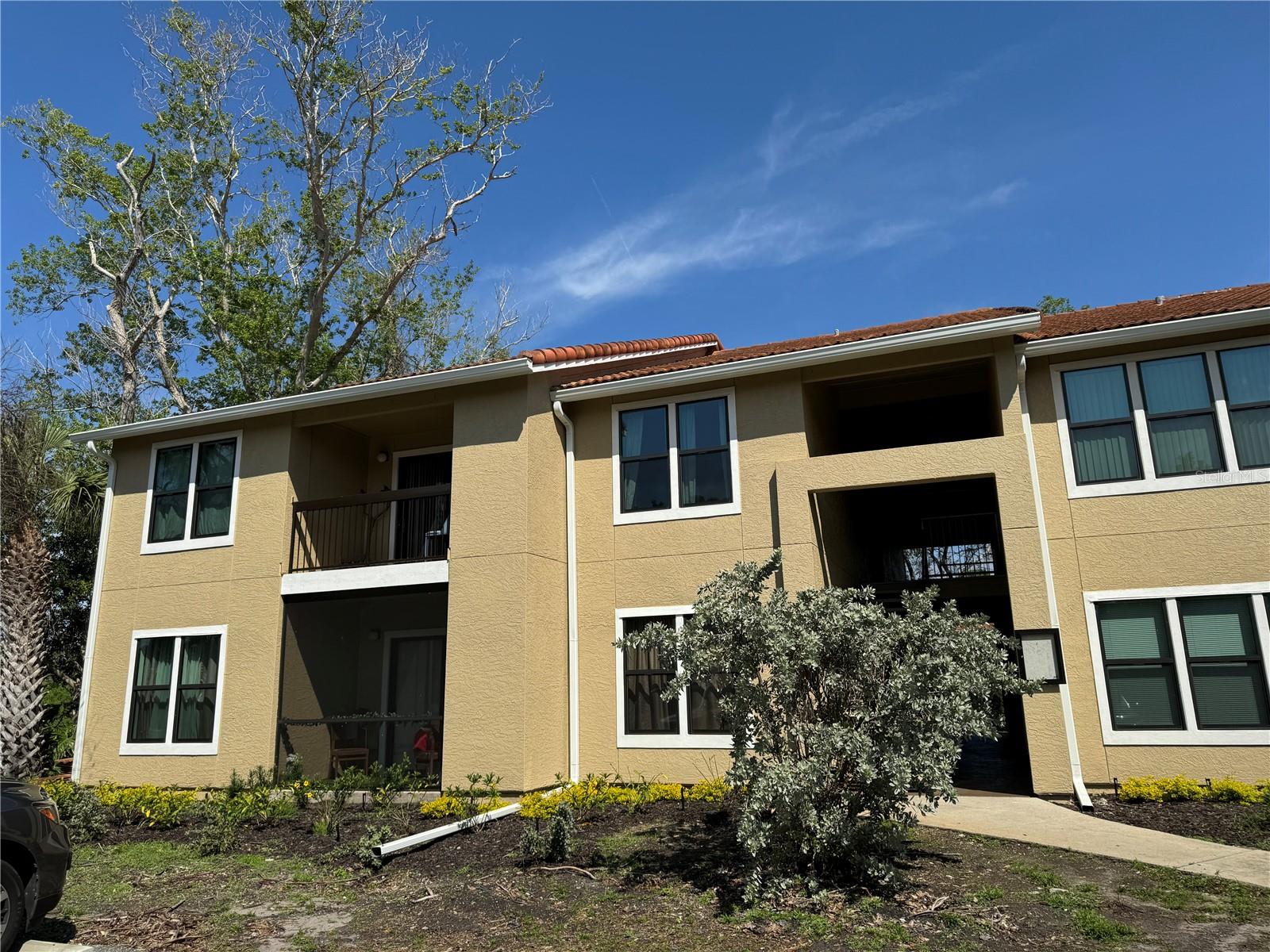 Condominium in SARASOTA, FL - Daniel Dourado