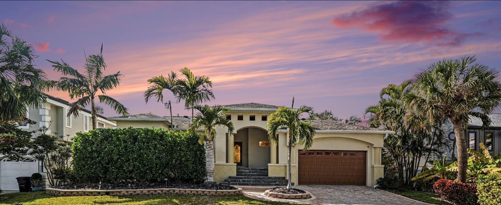 Single Family Residence in TIERRA VERDE, FL - Daniel Dourado