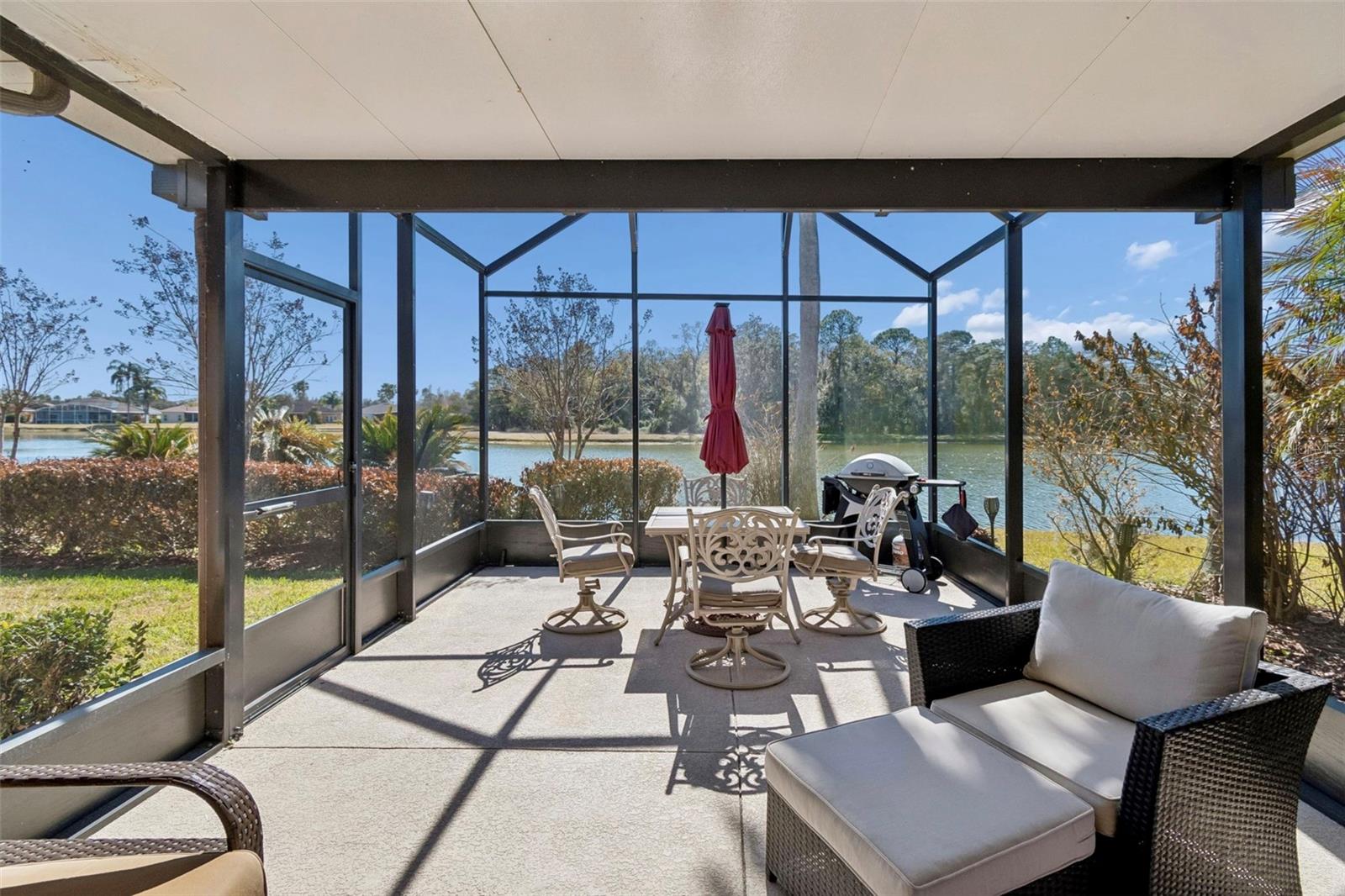 Single Family Residence em POINCIANA, FL - Daniel Dourado