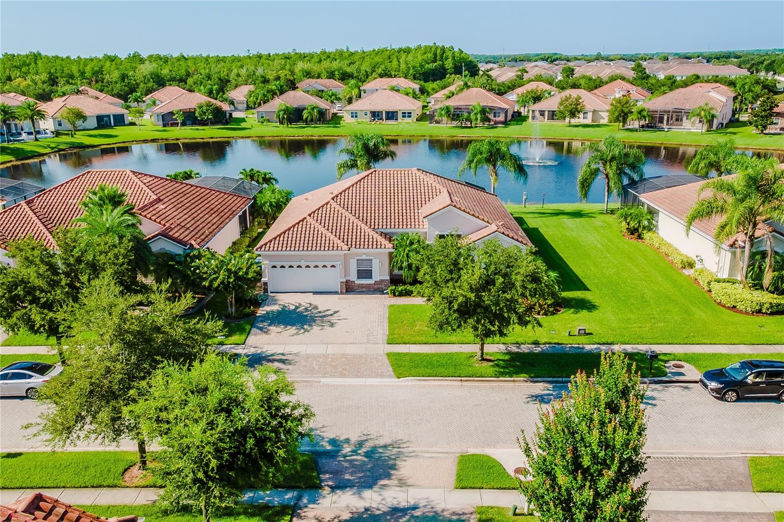 Single Family Residence in KISSIMMEE, FL - Daniel Dourado
