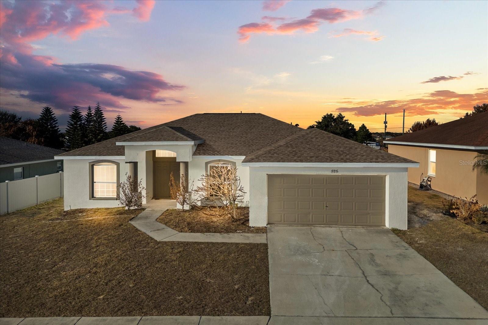 Single Family Residence em WINTER HAVEN, FL - Daniel Dourado