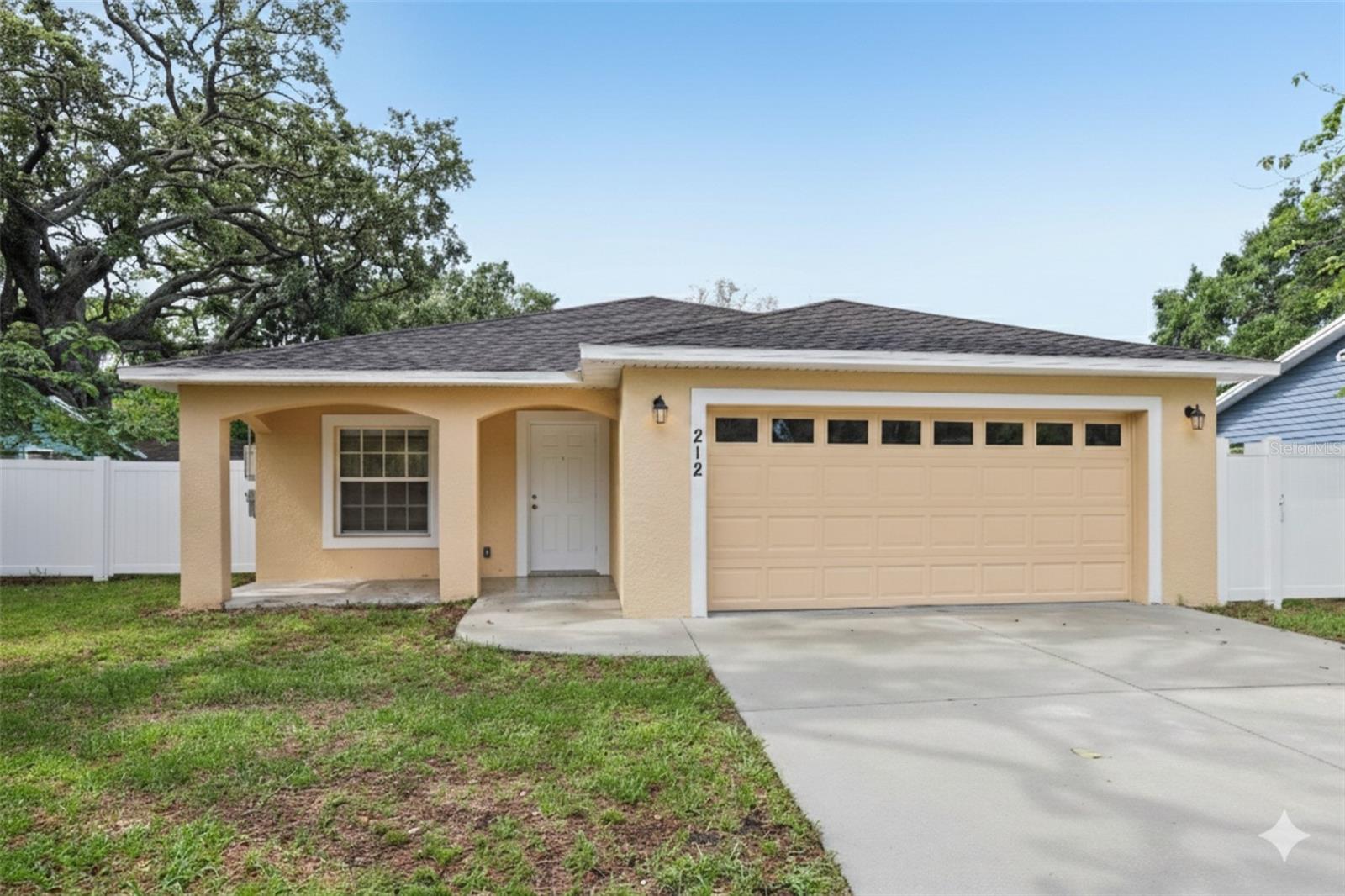 Single Family Residence em TAMPA, FL - Daniel Dourado