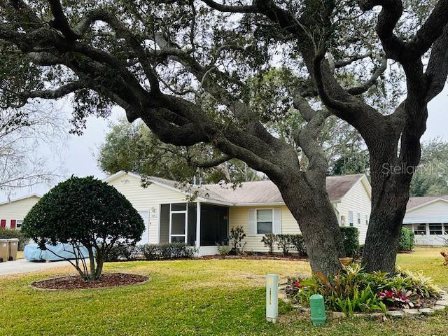 Single Family Residence em LEESBURG, FL - Daniel Dourado