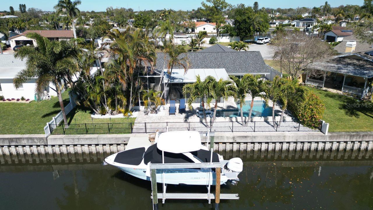 Single Family Residence em ST PETERSBURG, FL - Daniel Dourado