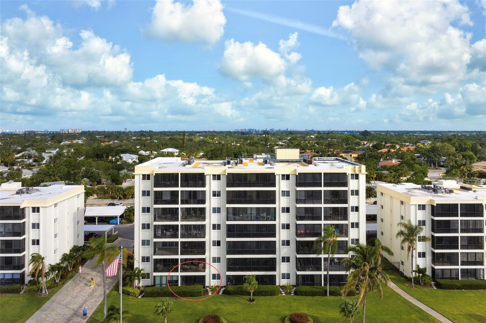 Condominium in SARASOTA, FL - Daniel Dourado