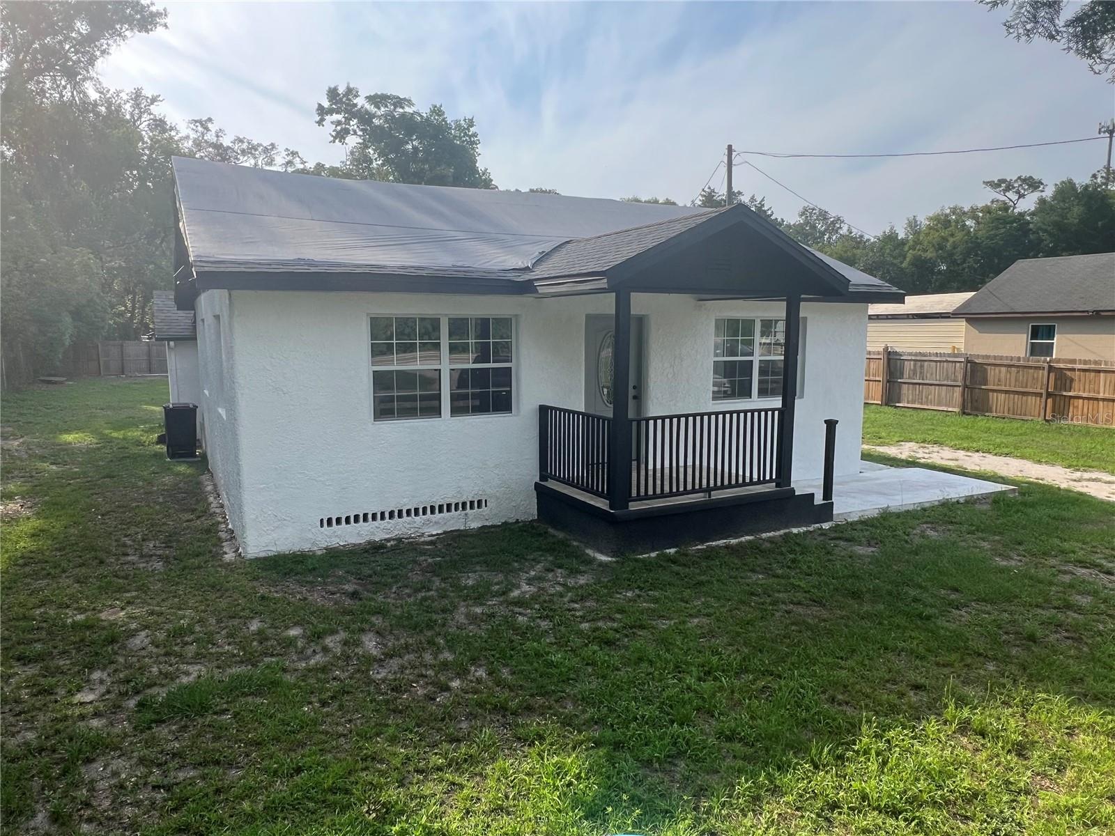 Single Family Residence em SPRING HILL, FL - Daniel Dourado