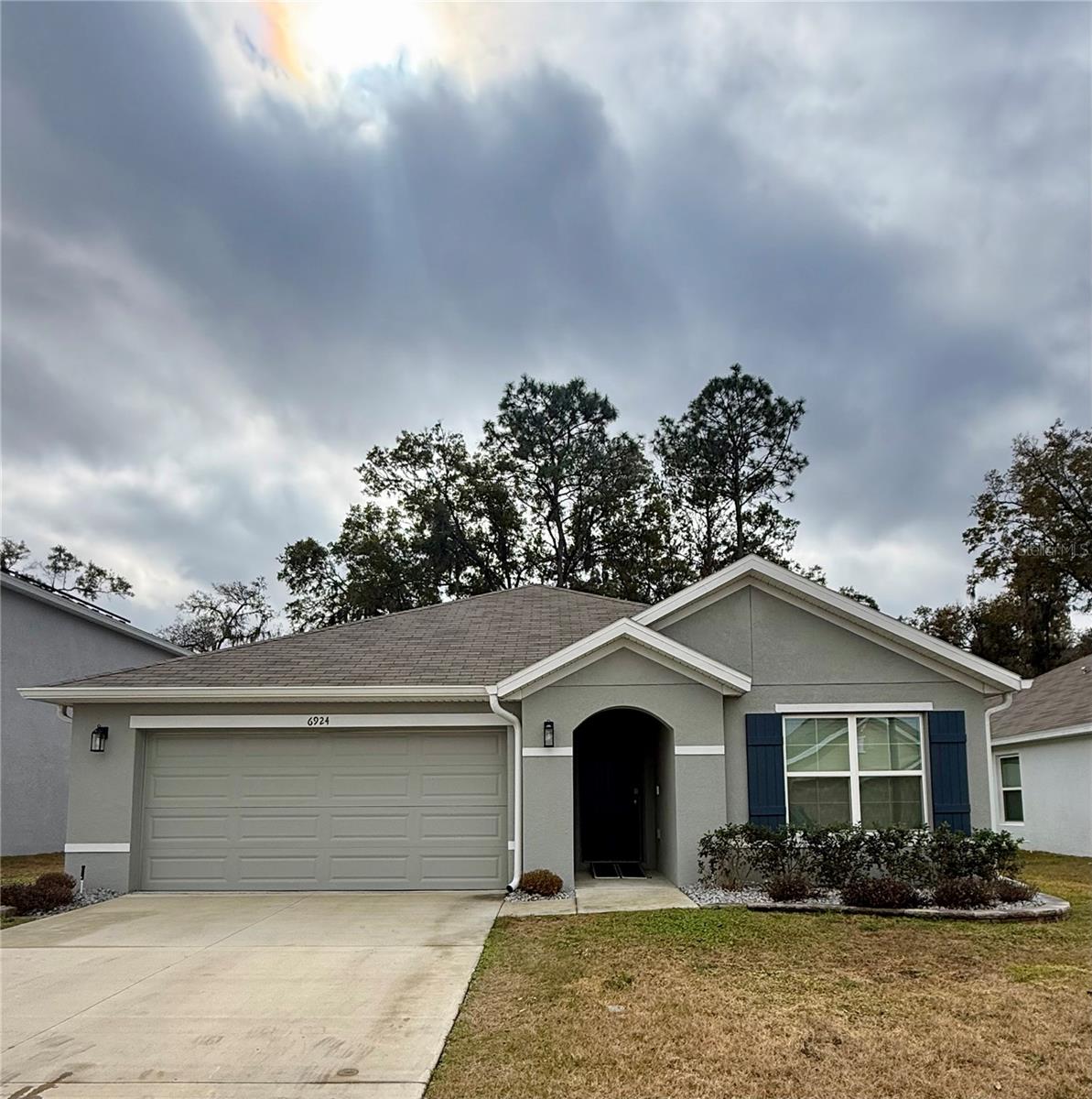 Single Family Residence in BELLEVIEW, FL - Daniel Dourado