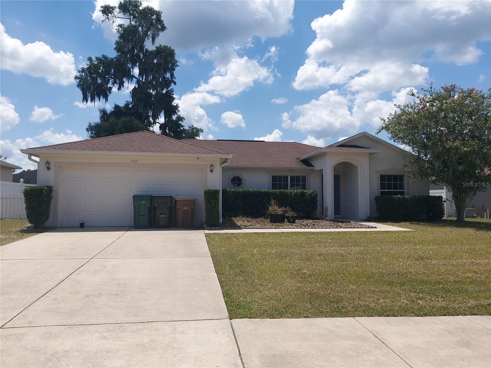 Single Family Residence in OCALA, FL - Daniel Dourado