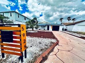 Single Family Residence em HUDSON, FL - Daniel Dourado