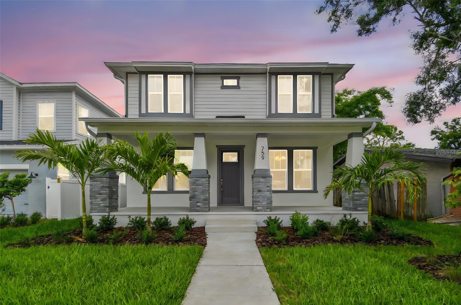 Single Family Residence em ST PETERSBURG, FL - Daniel Dourado