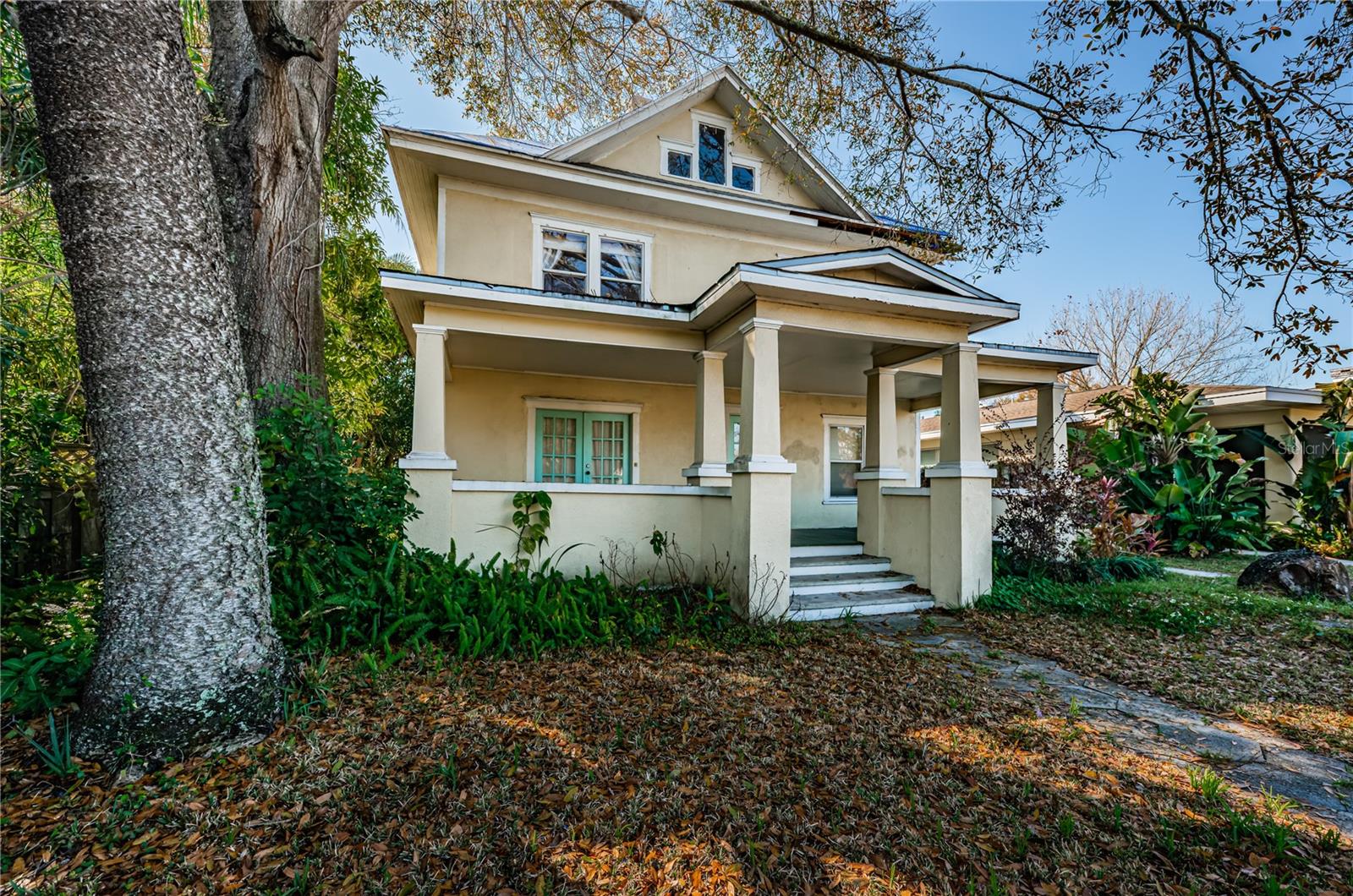 Single Family Residence em ST PETERSBURG, FL - Daniel Dourado