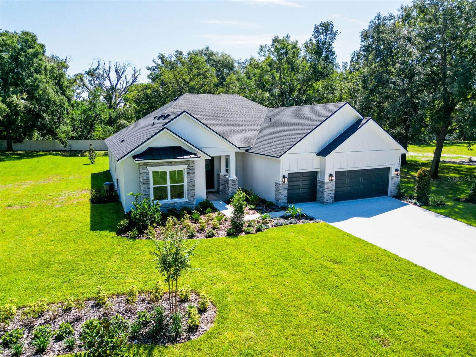 Single Family Residence em LUTZ, FL - Daniel Dourado