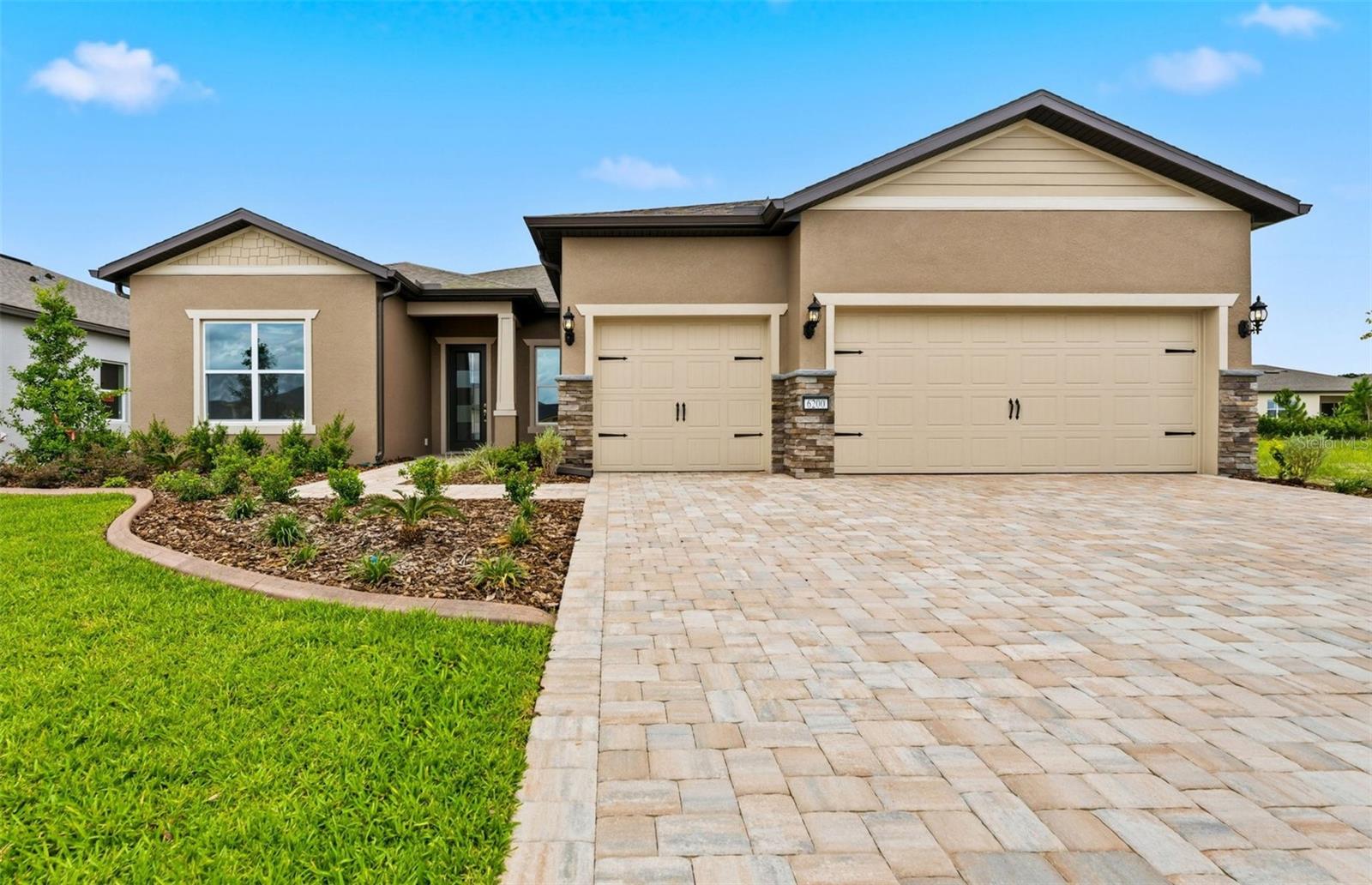 Single Family Residence in OCALA, FL - Daniel Dourado