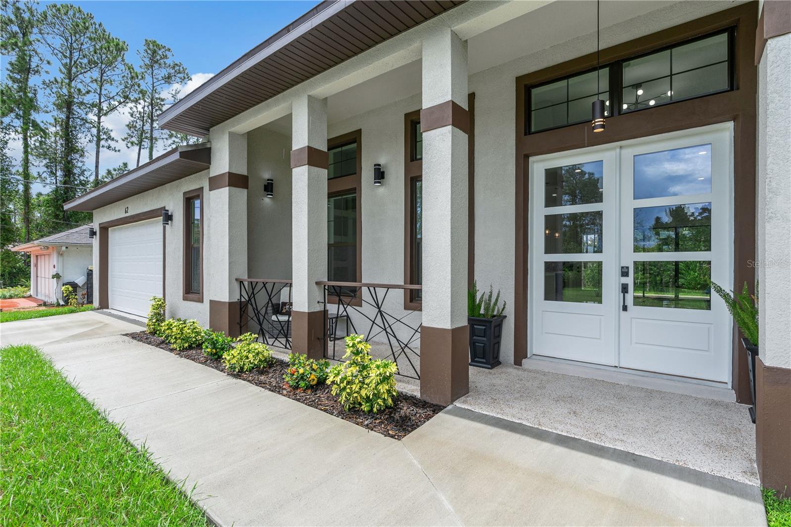 Single Family Residence in PALM COAST, FL - Daniel Dourado