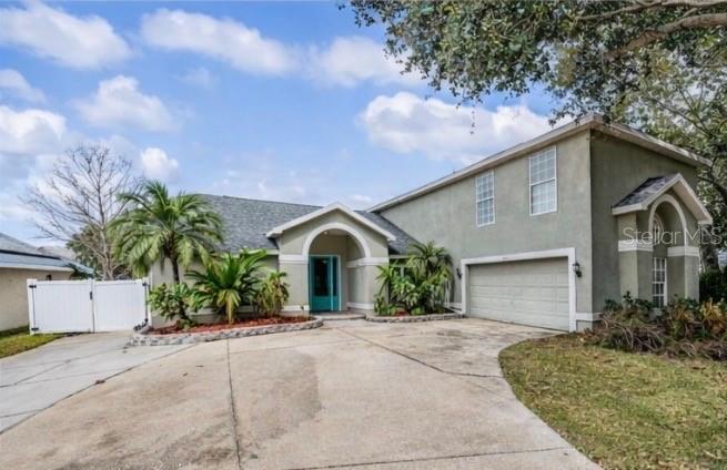 Single Family Residence em PLANT CITY, FL - Daniel Dourado