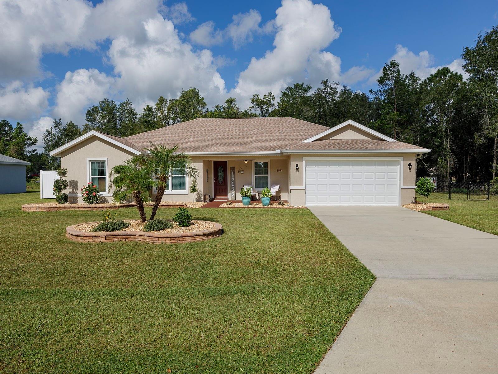 Single Family Residence in SUMMERFIELD, FL - Daniel Dourado