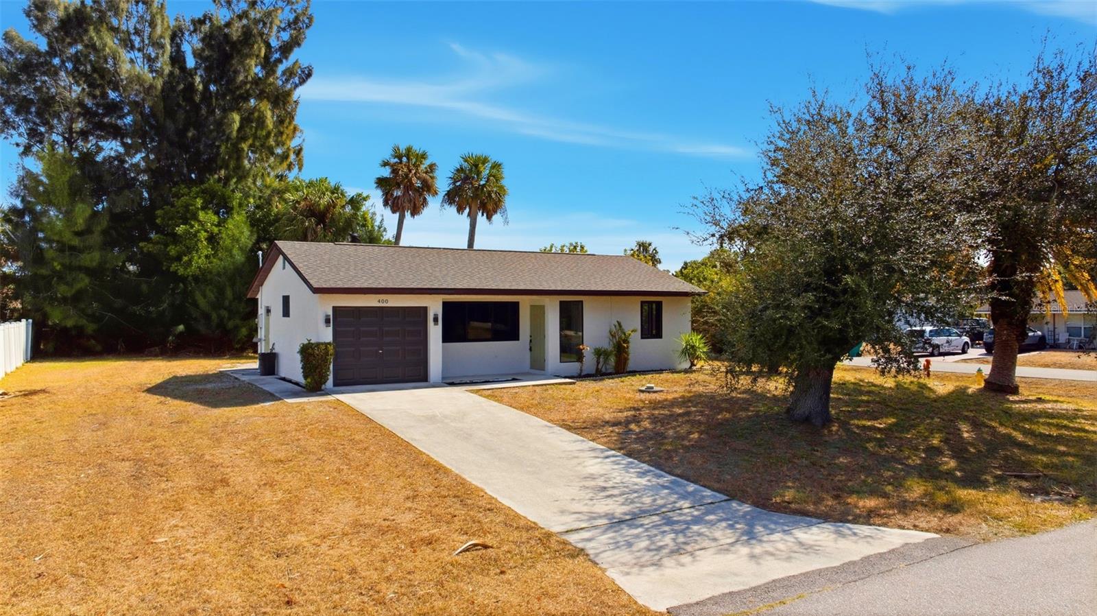 Single Family Residence in PORT CHARLOTTE, FL - Daniel Dourado