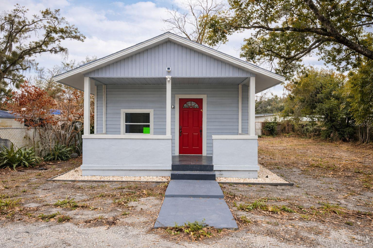 Single Family Residence in TAMPA, FL - Daniel Dourado