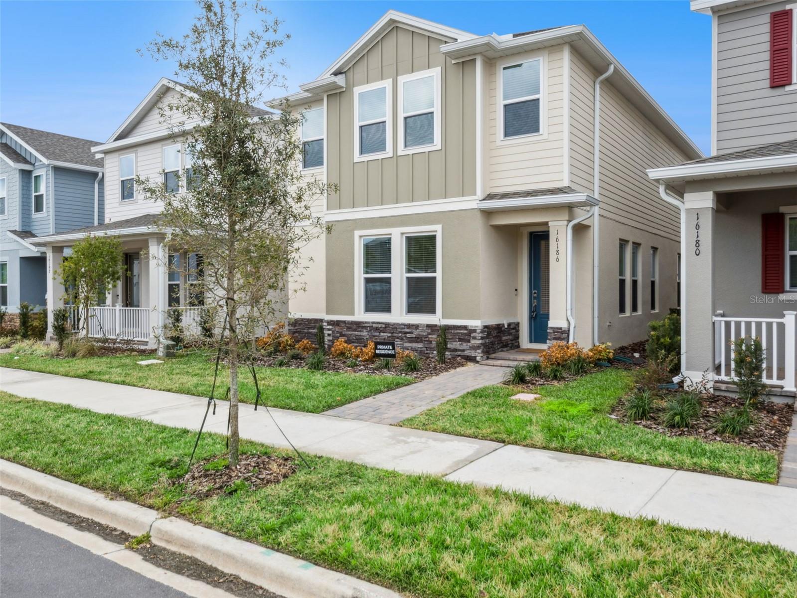 Single Family Residence em WINTER GARDEN, FL - Daniel Dourado