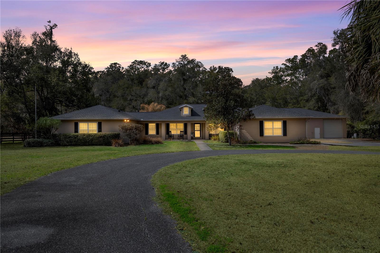 Single Family Residence in OCALA, FL - Daniel Dourado