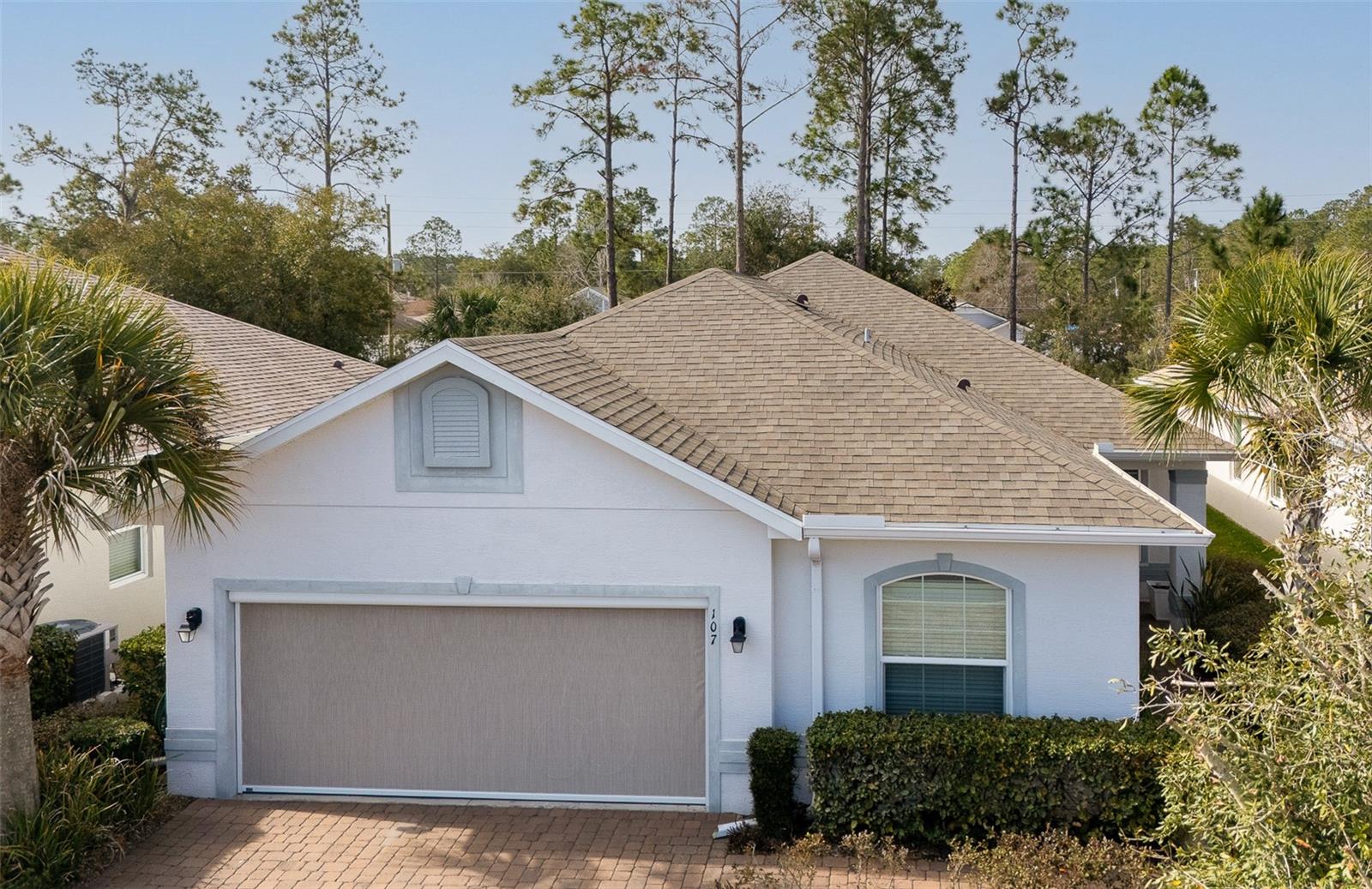 Single Family Residence in PALM COAST, FL - Daniel Dourado