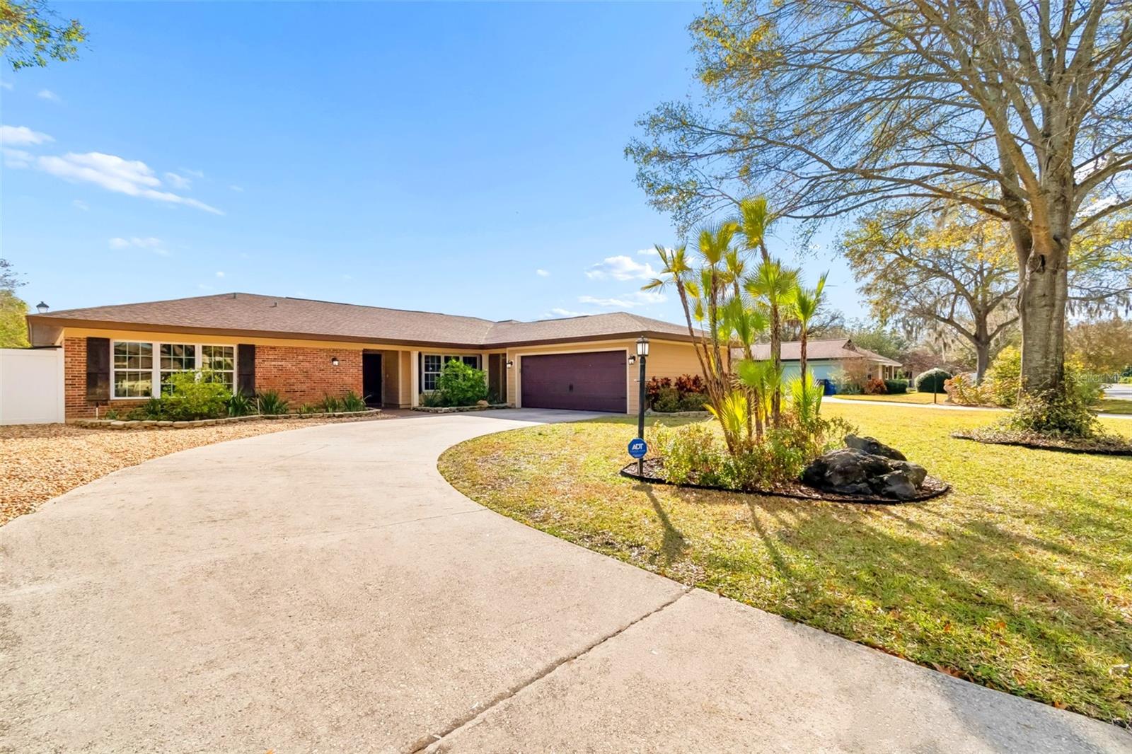 Single Family Residence in TAMPA, FL - Daniel Dourado