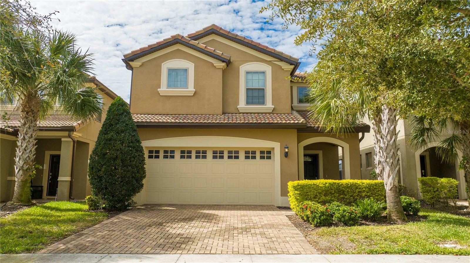 Single Family Residence in KISSIMMEE, FL - Daniel Dourado
