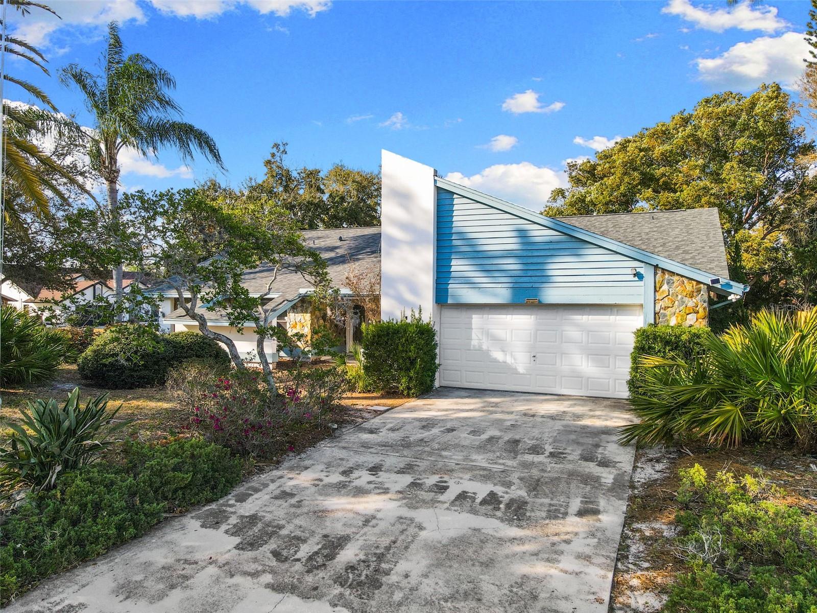 Single Family Residence em CLEARWATER, FL - Daniel Dourado