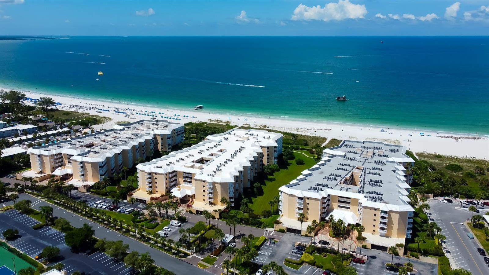 Condominium em ST PETE BEACH, FL - Daniel Dourado