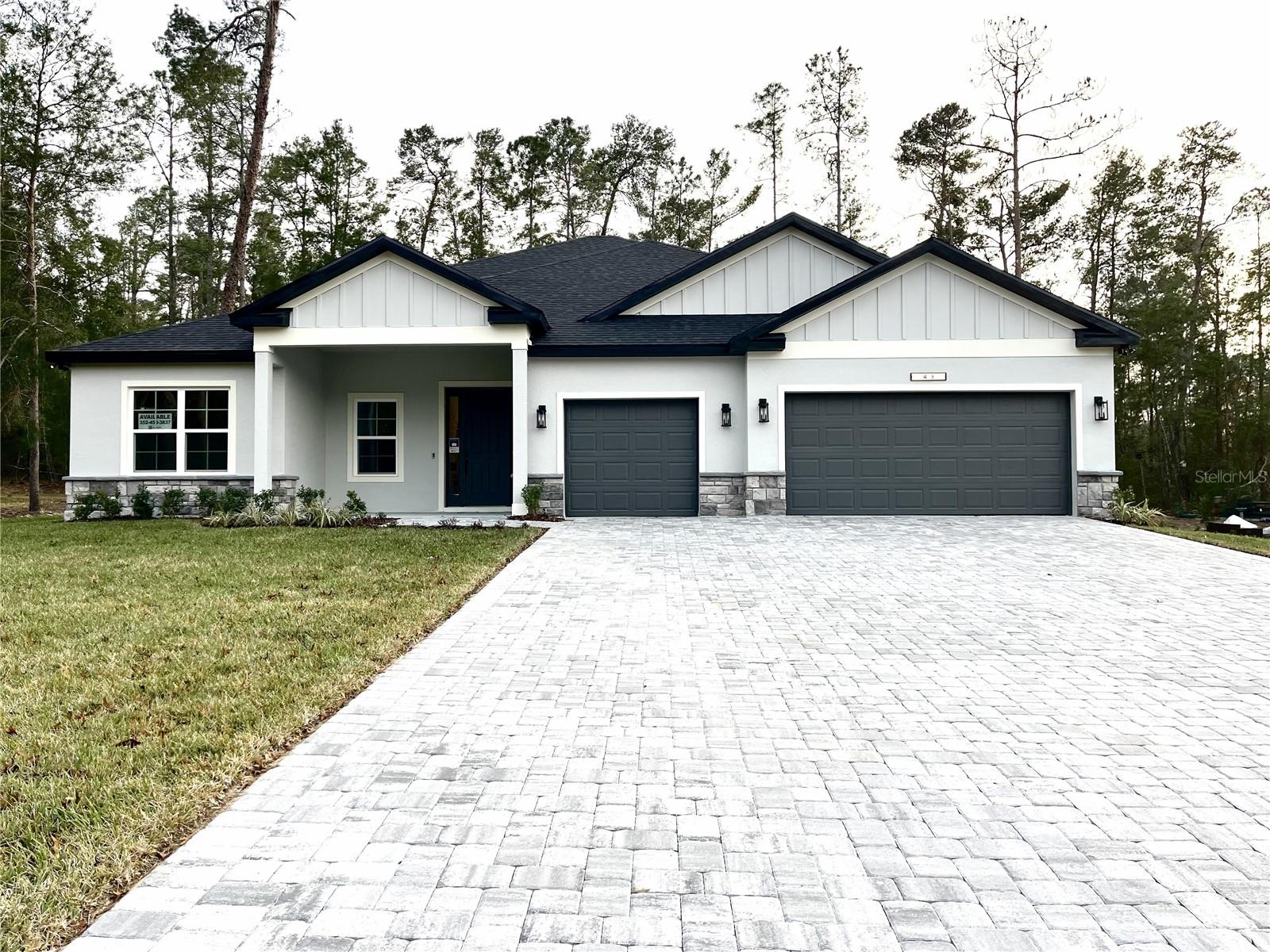 Single Family Residence in BROOKSVILLE, FL - Daniel Dourado