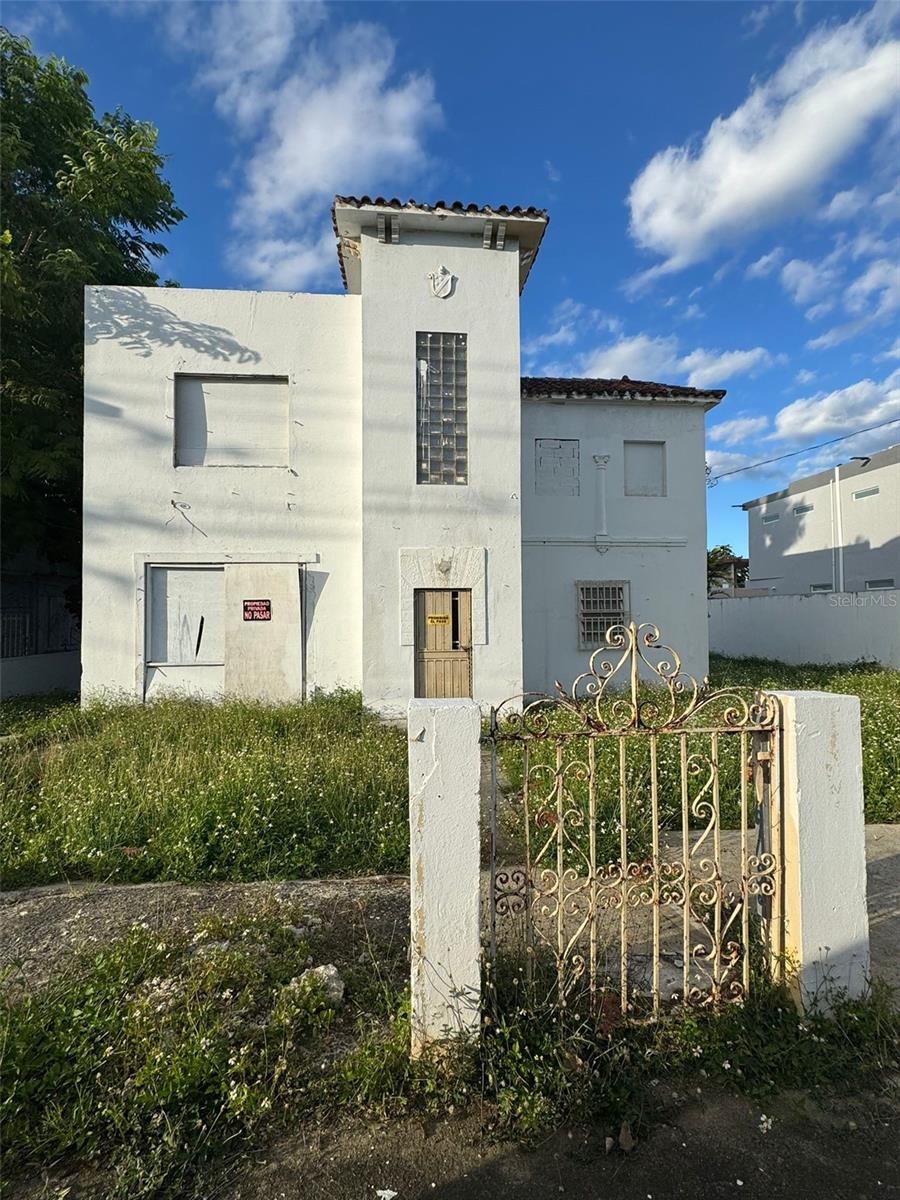 Single Family Residence in SAN JUAN, PR - Daniel Dourado