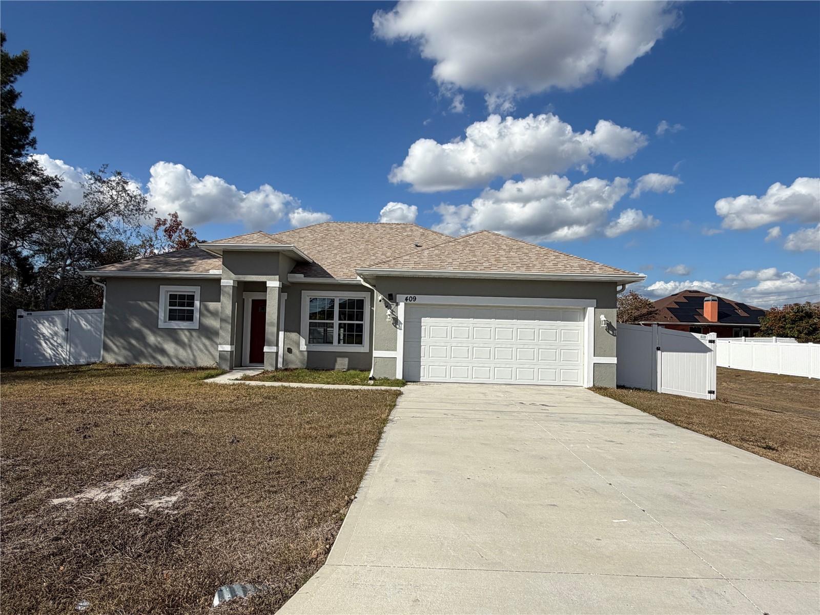 Single Family Residence in KISSIMMEE, FL - Daniel Dourado